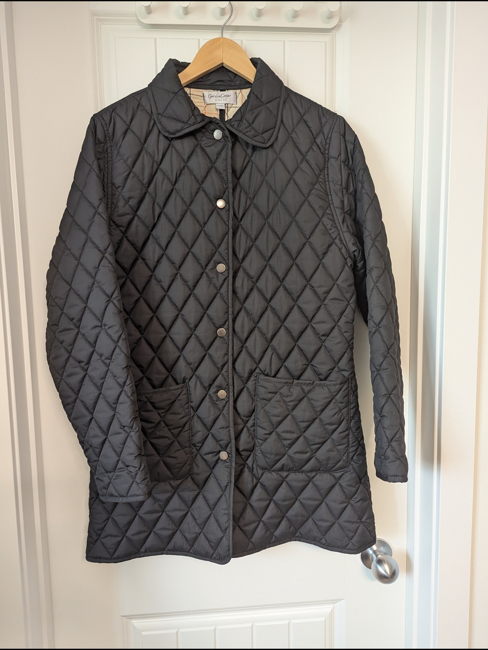 Quilted Barn Coat Jacket in Black Size Large